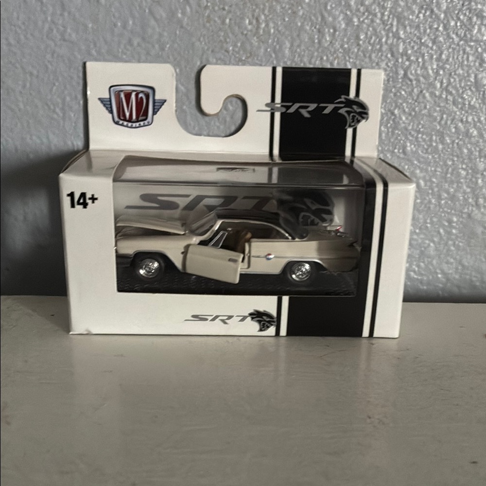 Machine Die-Cast Model Car Cream and Silver